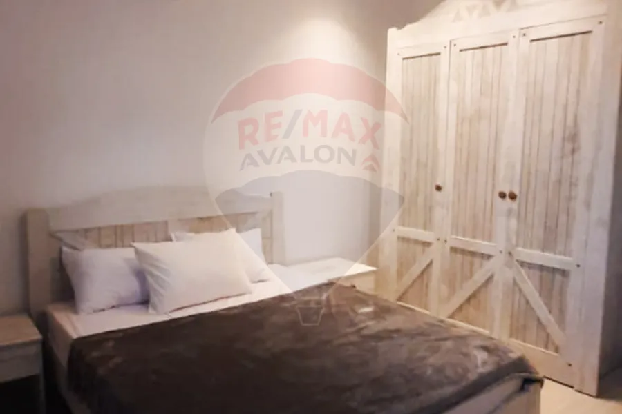 فيلا ستاند الون للبيع (فوكا باي) 661 م