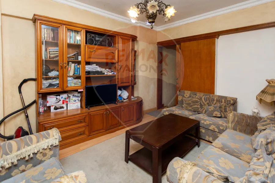 شقة مرخصة للبيع 204 م سموحة (ش بهاء الدين الغتوري - عمارة براند)