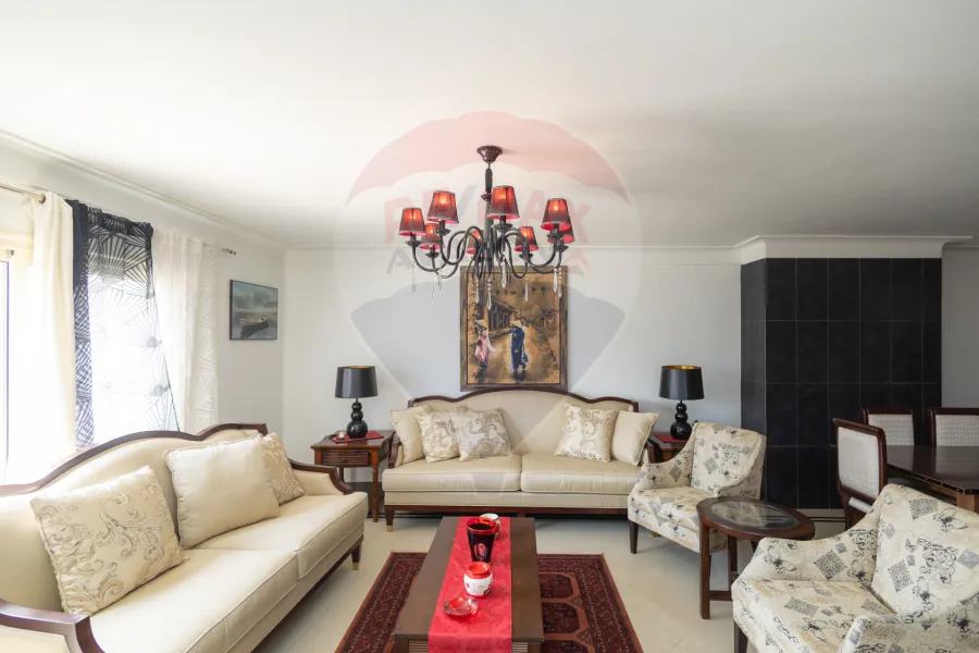 Apartment for sale 220 m Smouha (Kirosez Building)