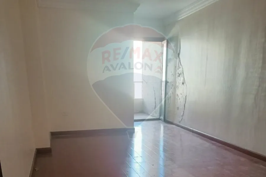 Administrative headquarters for rent 190 m Louran (behind Sumed Company)