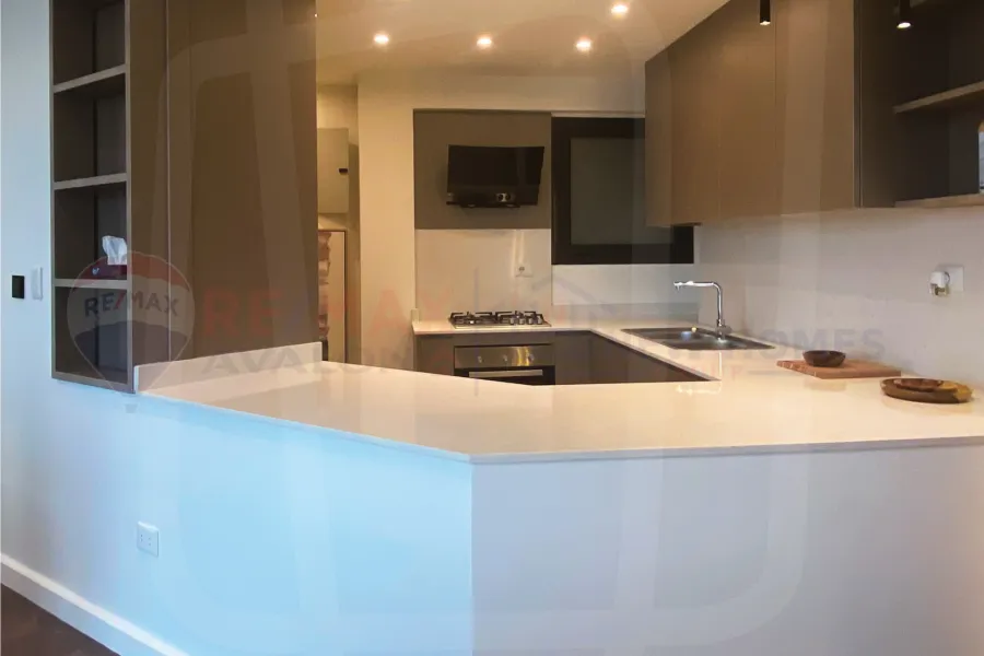 سكاي فيلا للبيع 317 م سموحة (سكاي لاين)