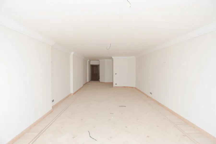 شقة للبيع 270م كفر عبده ش معروف الرصافي (كومباوند كفر عبده ريزيدينس)