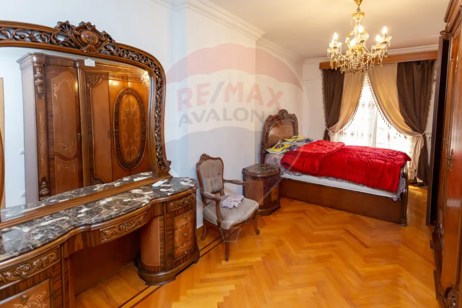 Apartment for rent 196 m Kafr Abdo (Saint Jenny Square)