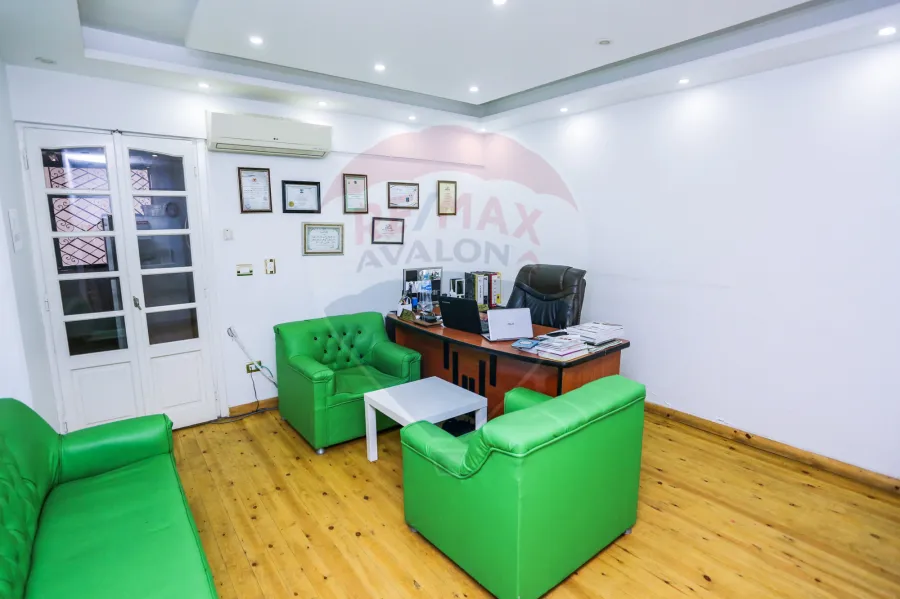 Administrative Unit for rent 280 m Louran (Directly on Abo Qeer St )