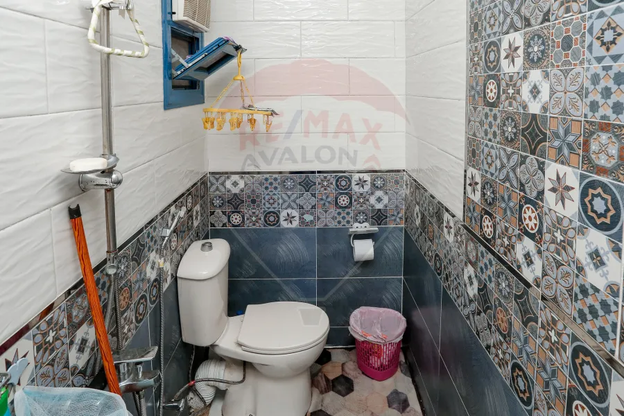 Apartment for sale 145 m Sidi Gaber (Al-Sayeda Amna St.)