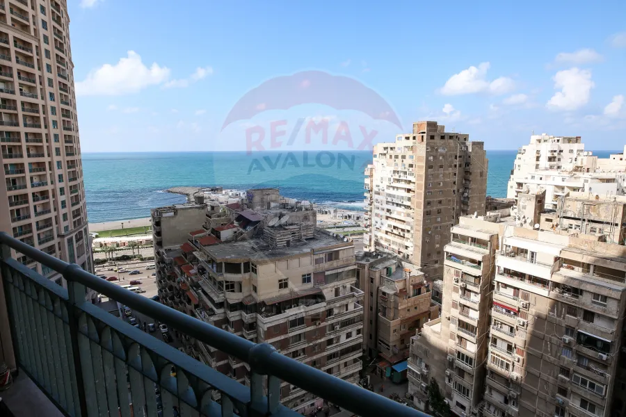 شقة للايجار 136 م سان ستيفانو (الفور سيزون)