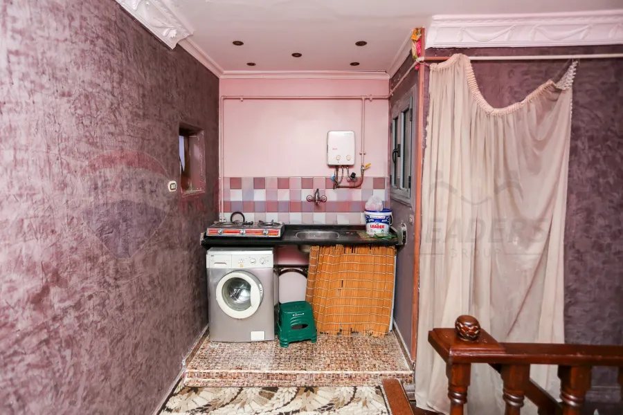 Duplex apartment for sale 250 m Louran (branching from Al-Iqbal)