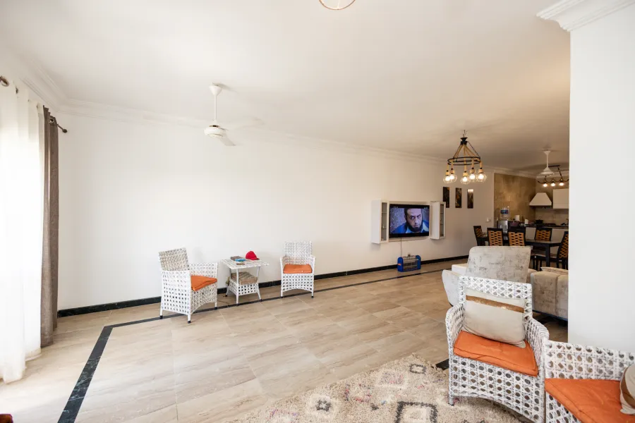 Ground chalet with garden for sale (Coral Hills) 170 m