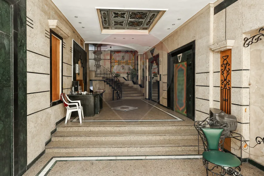 شقة للبيع لوران (ش إبراهيم نصير) 190 م