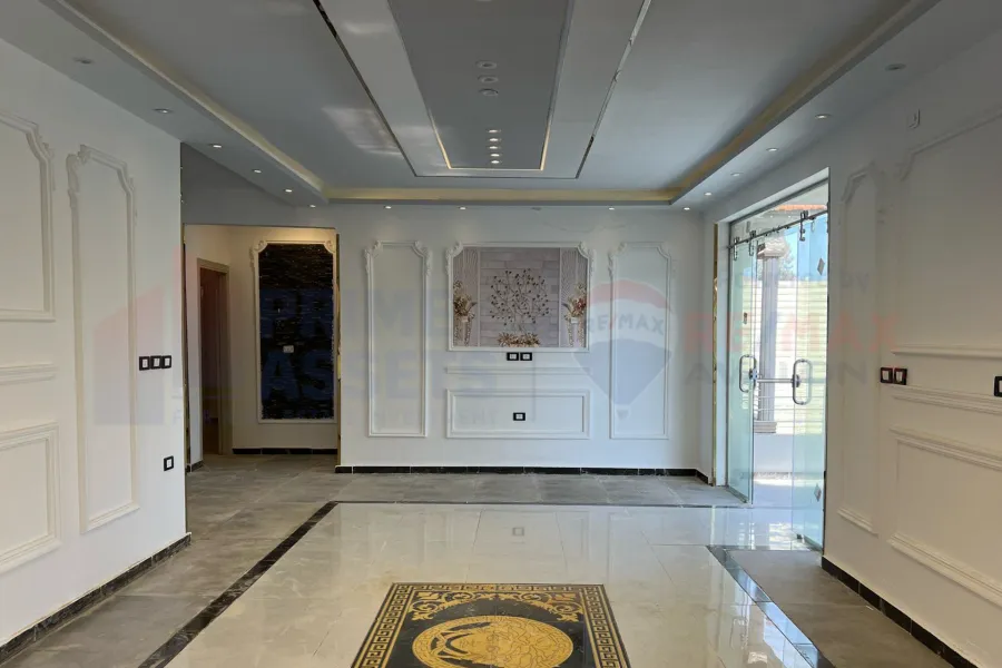 فيلا ستاند الون للبيع 520 م كينج مريوط (ش رشيد محمد رشيد)