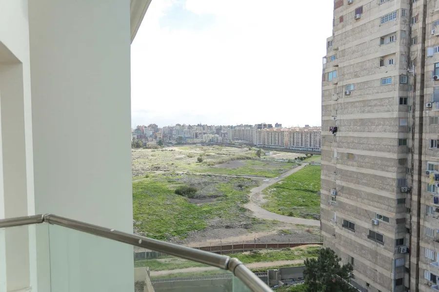 شقة للبيع 270م كفر عبده ش معروف الرصافي (كومباوند كفر عبده ريزيدينس)