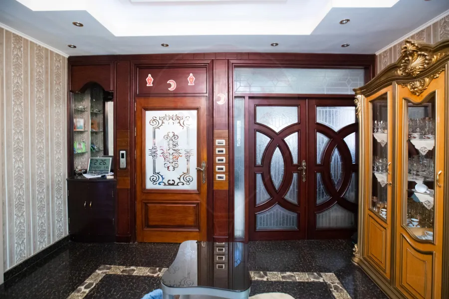 شقة للبيع 360 م + 360 م رووف ملكية خاصة سموحة (كومباوند حدائق اللوتس - ش الهيلتون )