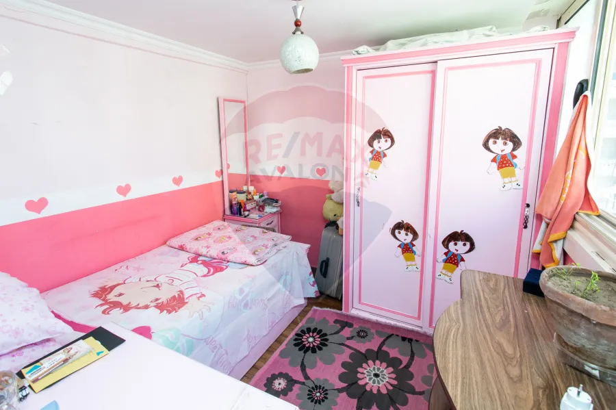 شقة للبيع 130 م ميامي (ش السباعي)