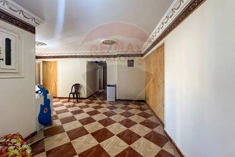 Apartment for sale 110 m Moharam Bek (Al-Muftish St. - Wabour El-Mayah Extension)