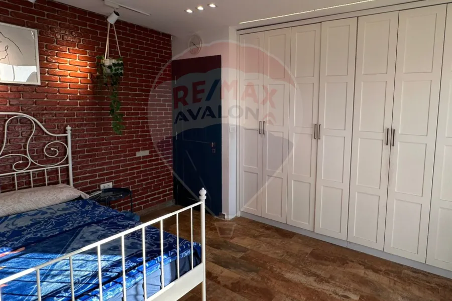 شقة للبيع 135 م سيدي بشر (ش 45 رئيسي)