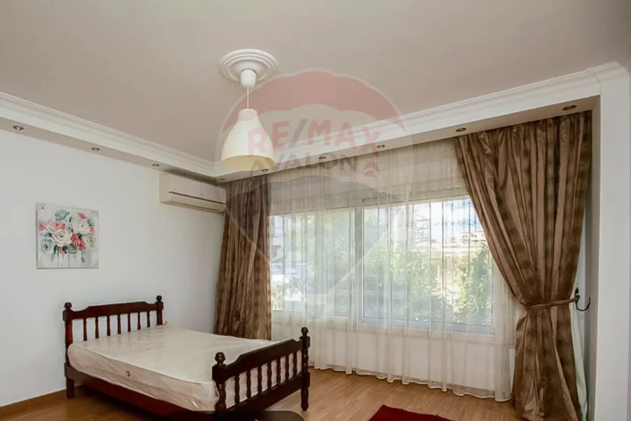 Twin house villa for sale 264 m King Mariout (Alex West)