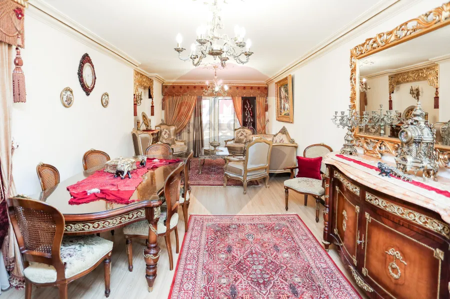 Apartment for sale 175 m Louran ( Mohamed Ezz El Arab St )