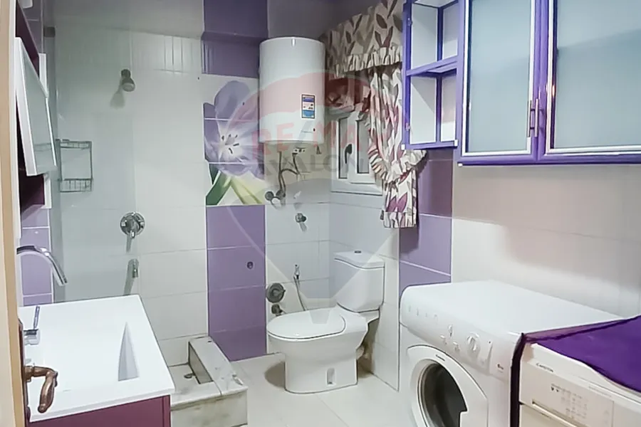 شقه للبيع 250 م رشدي (شارع ابو قير)