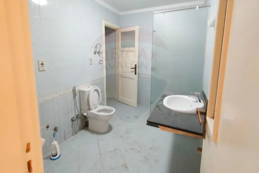 شقة للإيجار 160 م سموحة (مدينة اسيد )