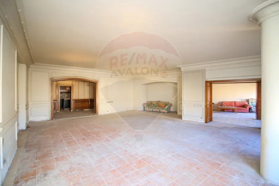 Apartment for sale 333 m Smouha (On the Mahmoudiyah axis -Beside Pharos University)