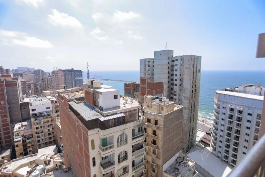 Furnitued Apartment for rent 125m Sidi Beshr