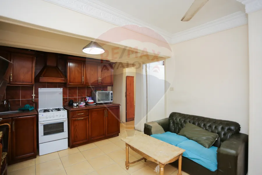 شقة للبيع  120 م  ميامي (ش خالد بن الوليد)