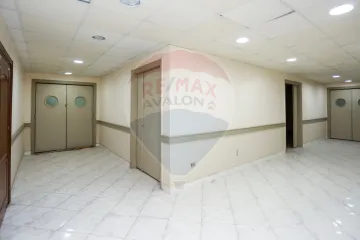 ميزانين للايجار 825 م سموحة (ش فوزى معاذ)