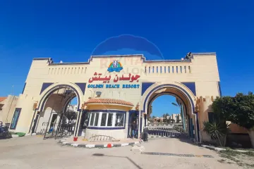 2 شاليه للبيع 160 م + حديقة الساحل الشمالي ( قرية جولدن بيتش - بحري الطريق )