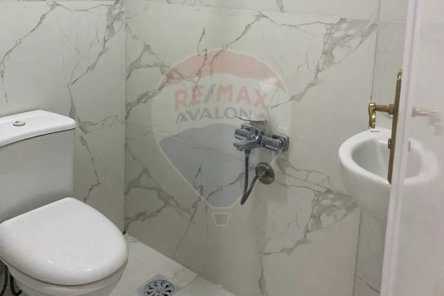 شالية للبيع (المنتزة) 130 م