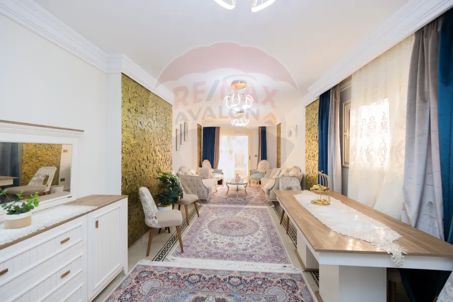 شقه للبيع  140 م سيدي بشر (تاني نمره من البحر )