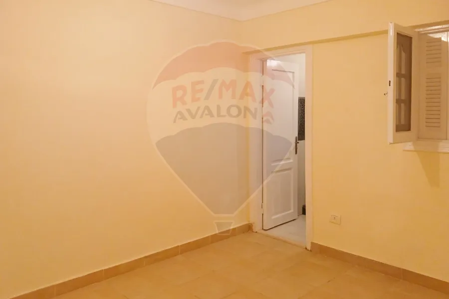 شقة للبيع 125 م سبورتينج (ش الاقصر)