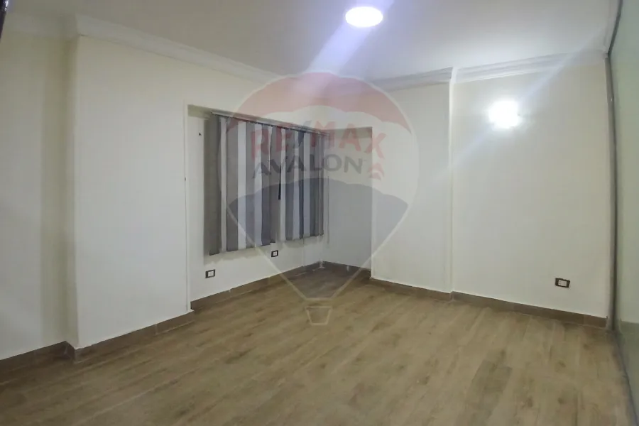 Apartment for sale 80 m Sidi Gaber (branching from Abu Qir St.)