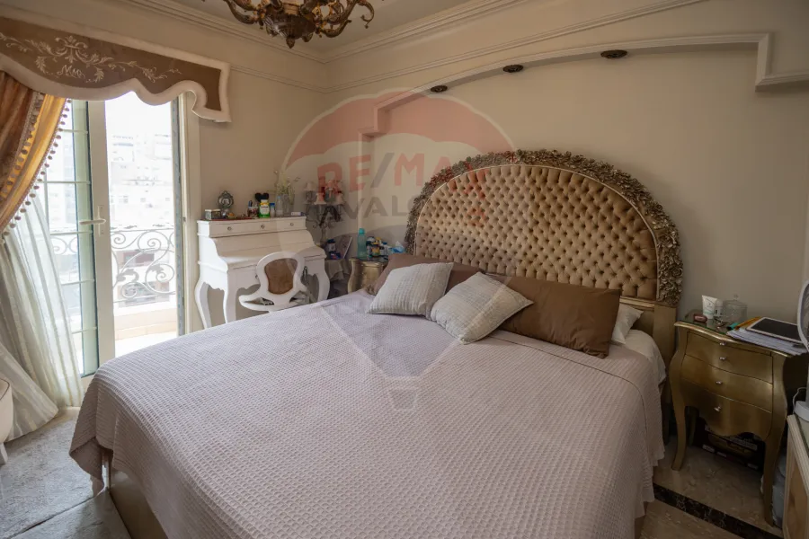 شقة للبيع 400 م لوران (ش ابراهيم نصير)