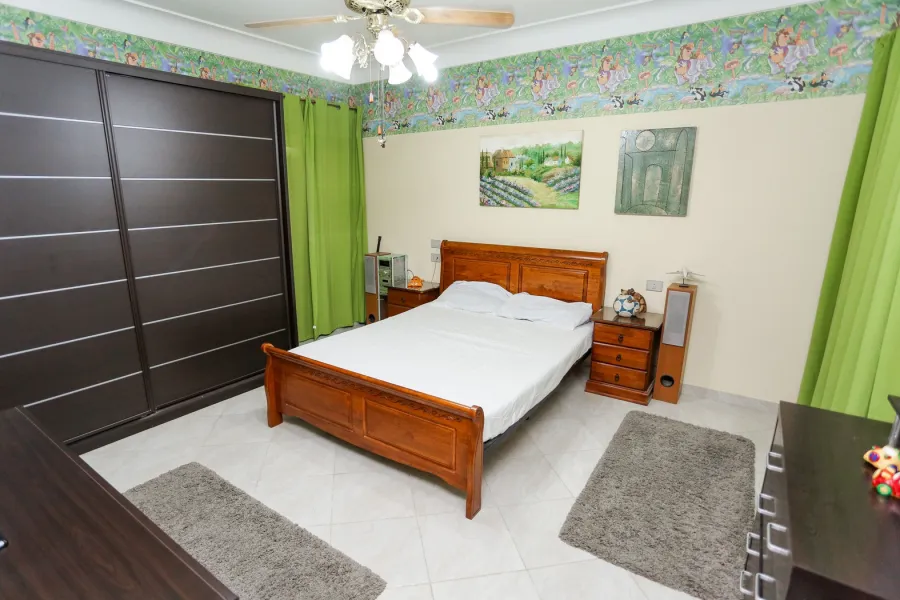 Villa for sale 700m King Marriott (Compound Bostan Mena)