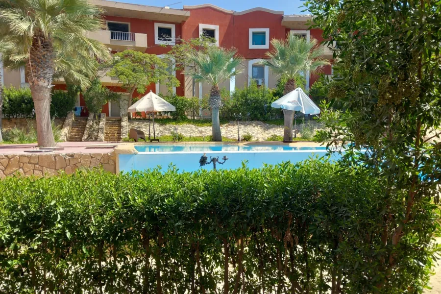 شاليه أرضي بجاردن للبيع (بانجلوس) 80 م