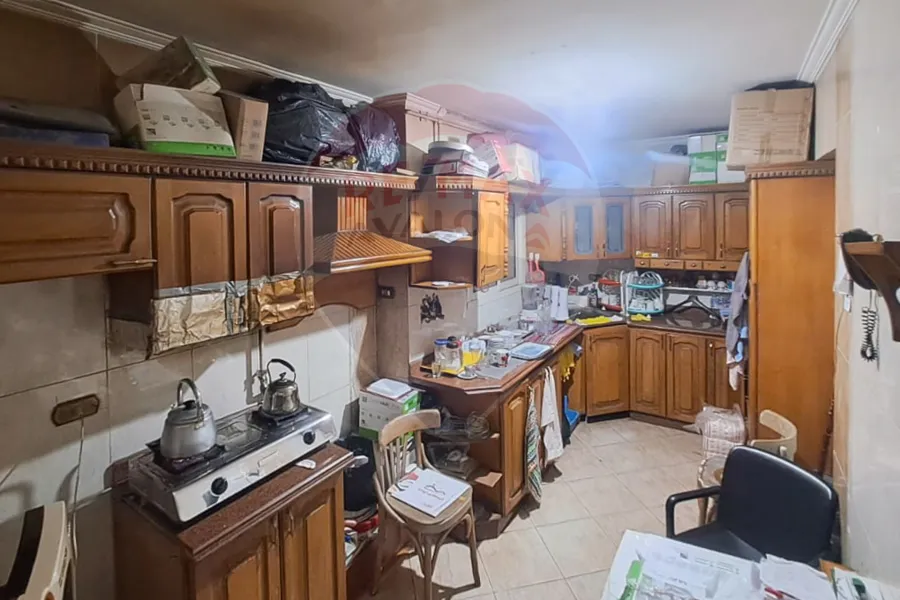 شقة للبيع 200 م جليم (ش ابو قير)