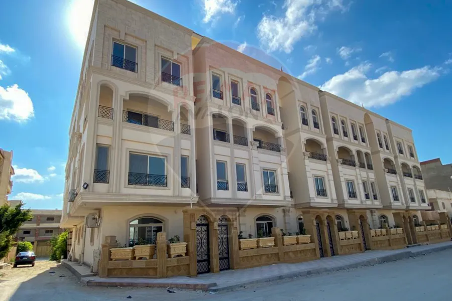 شقة دوبلكس للبيع (سيدي كرير - ش السنترال) 135 م