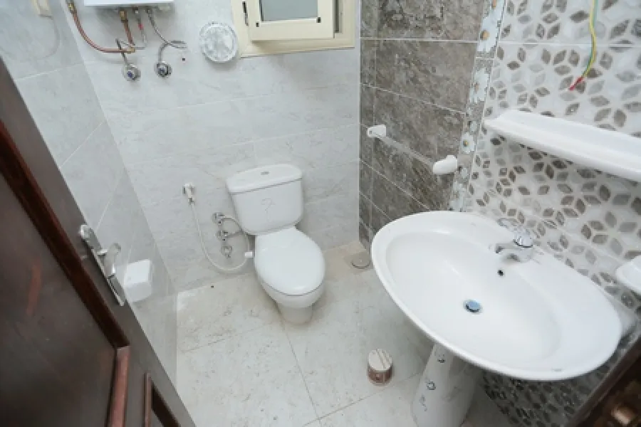 شقة للبيع 165م جليم (خطوات من البحر)