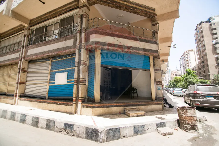 Commercial shop for rent 650 m Janaklis (directly on the tram)