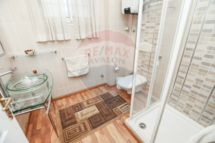 Palace for sale 3,000 m King Mariout (Qusor area)