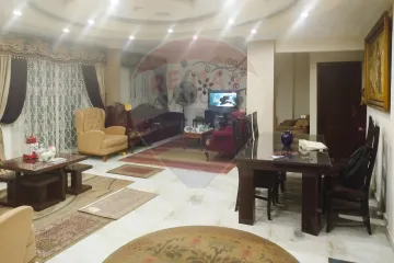 شقة للبيع 220م سموحة (ش شريف رمزي)