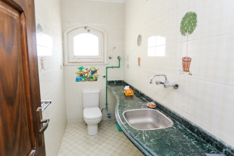 Villa for sale 700m King Marriott (Compound Bostan Mena)