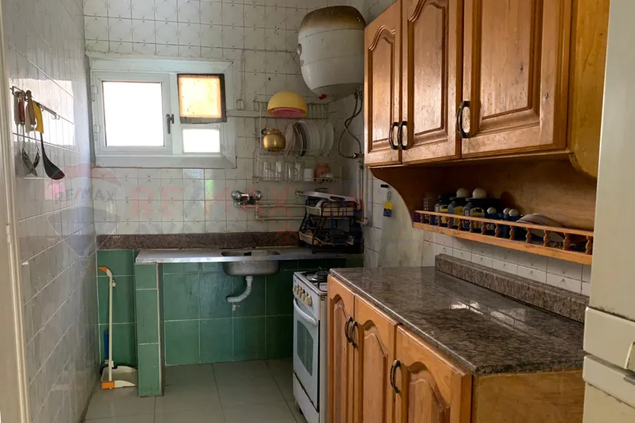 Apartment for sale 130 m Maamoura Beach (Sief Wanli St)