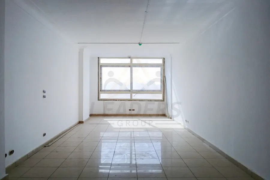 مقر اداري للبيع 400 م المنشية (ميدان الجندي المجهول)