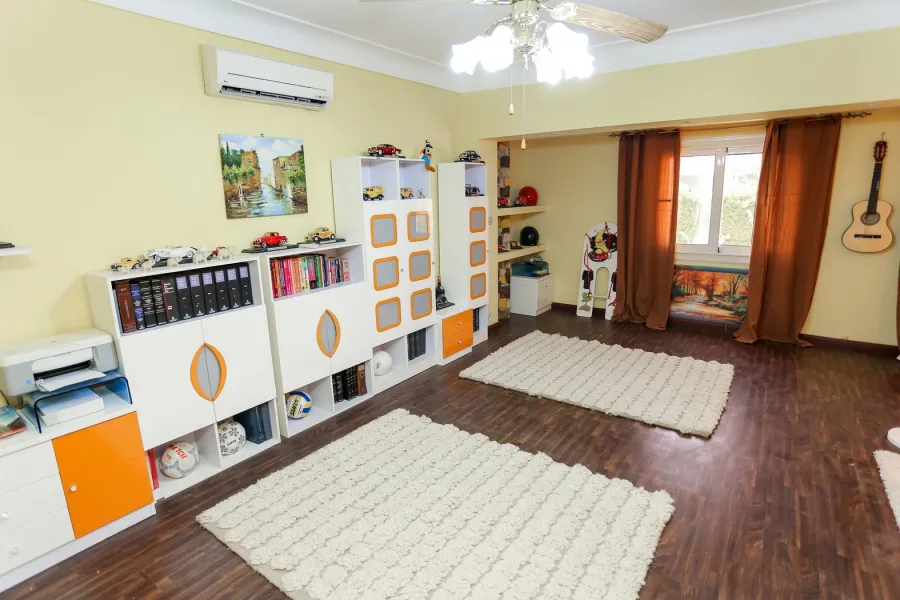 Villa for sale 700m King Marriott (Compound Bostan Mena)