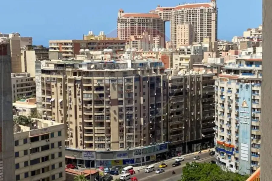 شقة للبيع 100 م جليم (خطوات من ش أبو قير)