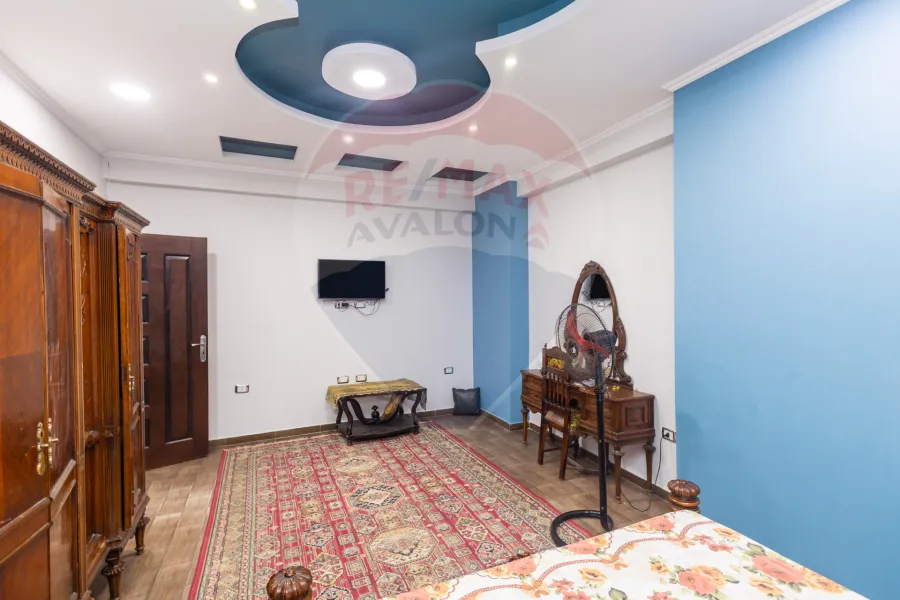 Apartment for sale 150 m Stanly (2nd from the sea Behind McDonald's)