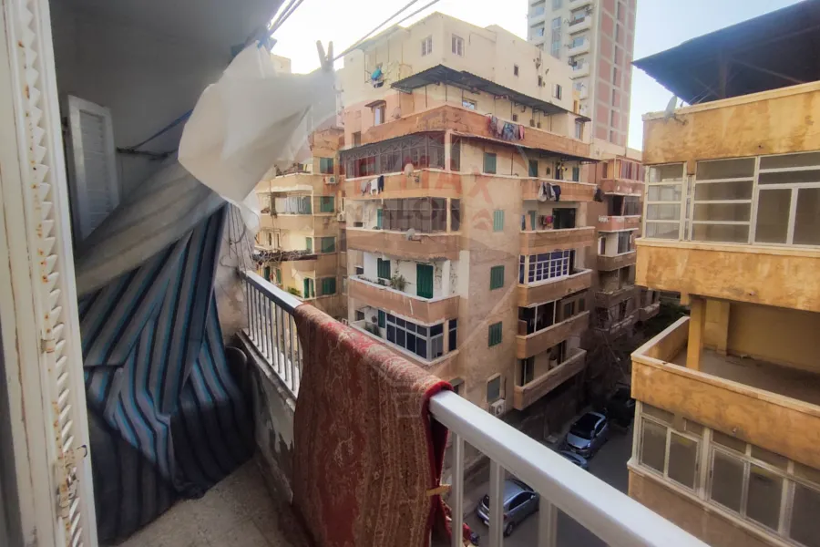 Apartment for sale 95 m Zezinia (steps from Yehia mosque)