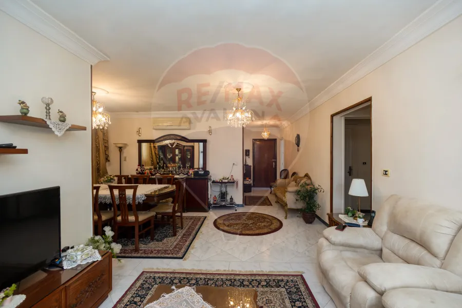 Apartment for sale 120 m Sidi Bishr (Mohamed Naguib St.)