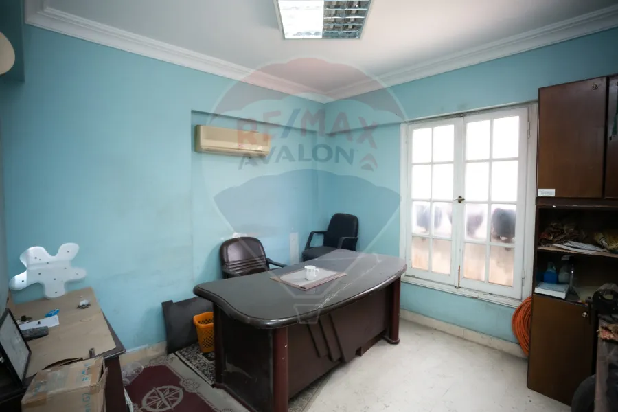 شقة إداري للبيع 177 م لوران (ش عبد السلام عارف)